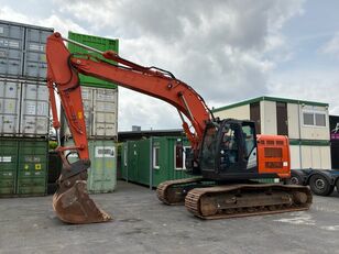 Hitachi ZX225USRLC-6 bæltegraver