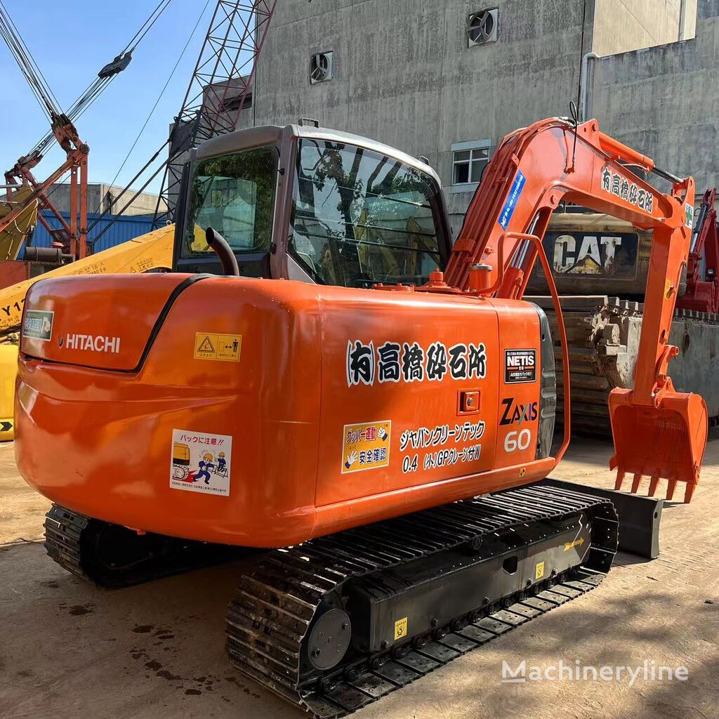 гусеничний екскаватор Hitachi ZX60