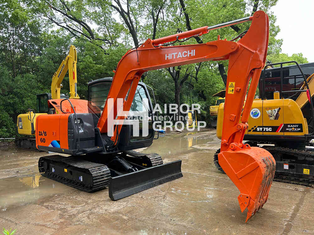 Hitachi ZX60 rupsgraafmachine