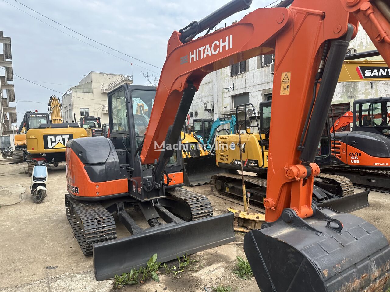 ερπυστριοφόρος εκσκαφέας Hitachi ZX68US