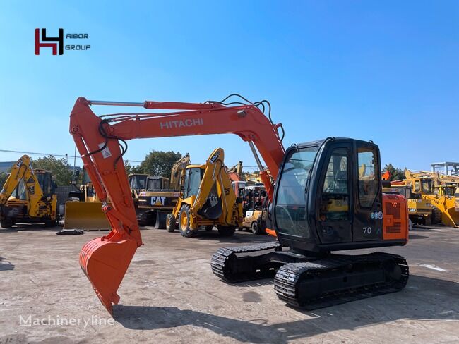 багер гасеничар Hitachi ZX70