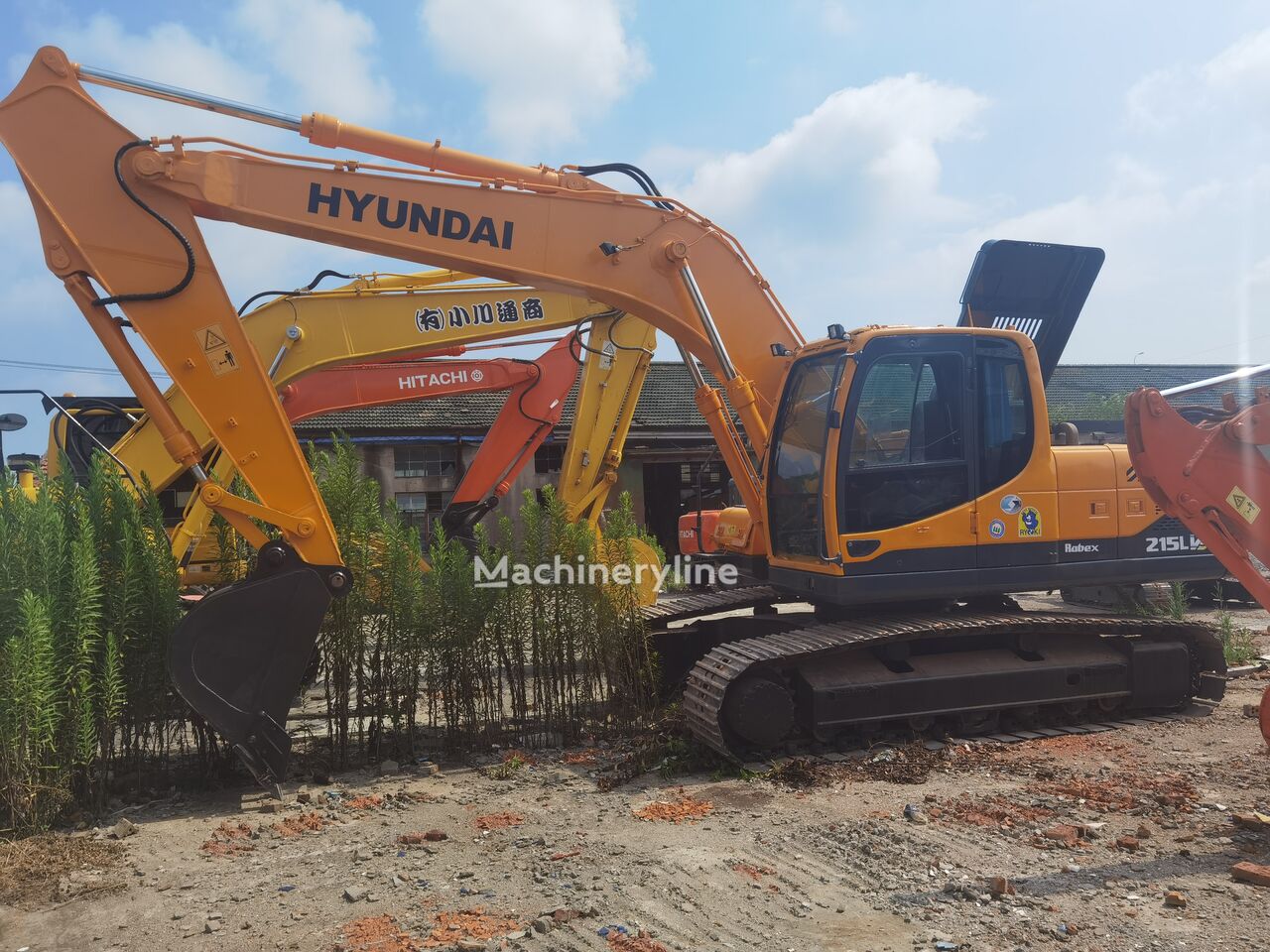 Hyundai 215 LVS bager guseničar - Machineryline