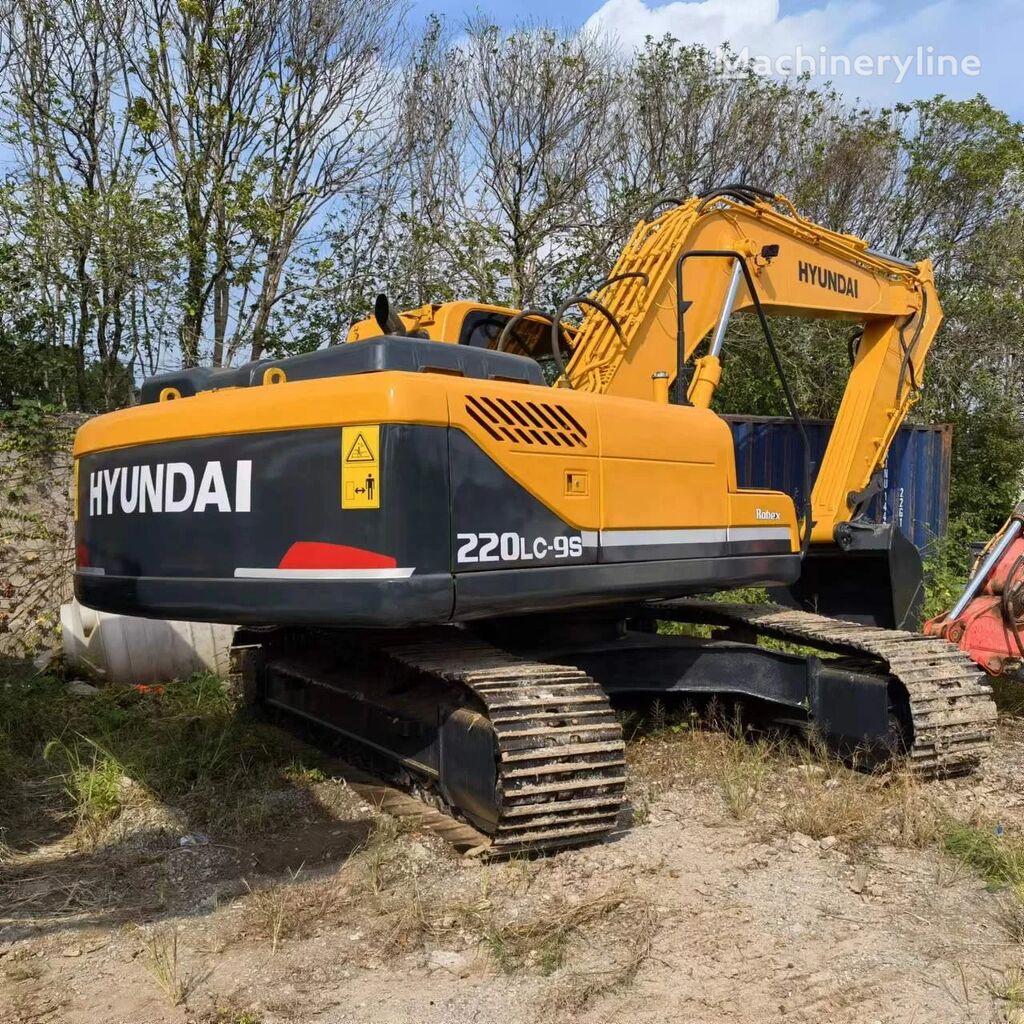 Hyundai 220LC-9 excavadora de cadenas