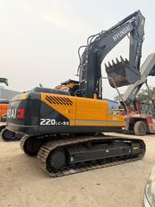 pelle sur chenilles Hyundai 220LC-9S