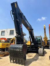 Hyundai 305 LC-9T tracked excavator