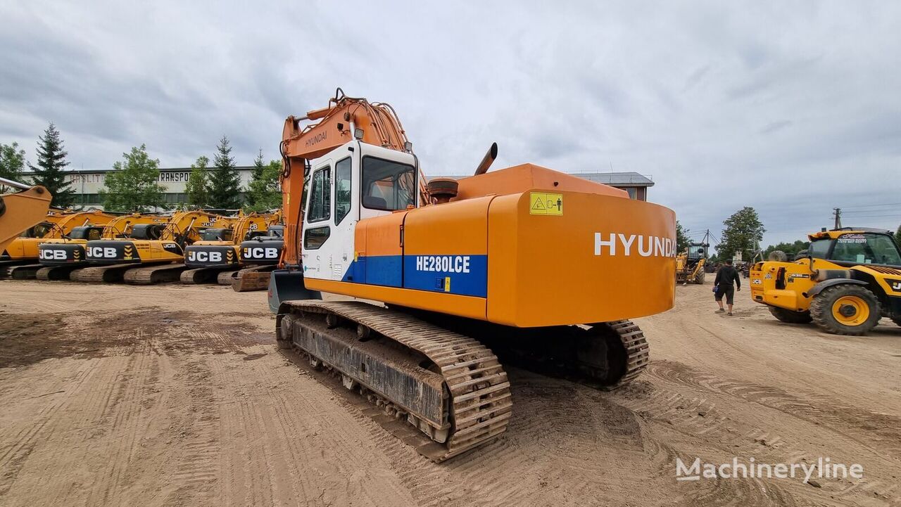 Hyundai Halla HE280LC tracked excavator