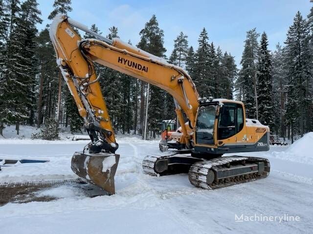 Hyundai R210LC-9 tracked excavator