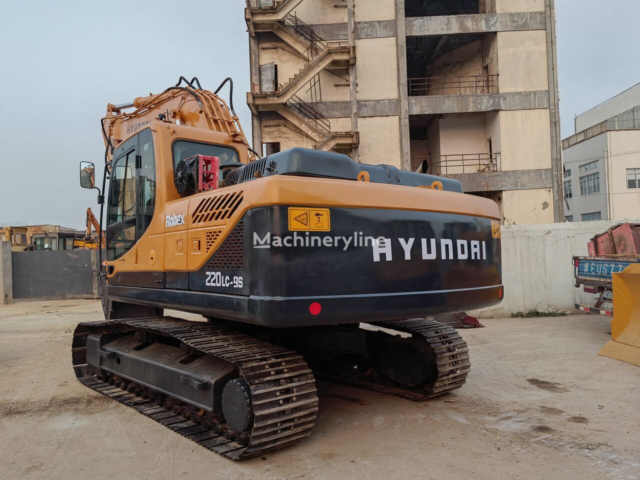 Hyundai R220LC-9S excavadora de cadenas