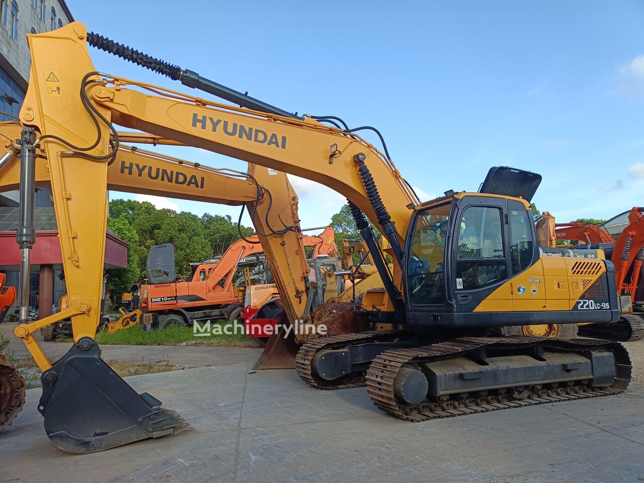 Excavator pe şenile Hyundai R220LC-9S - Machineryline