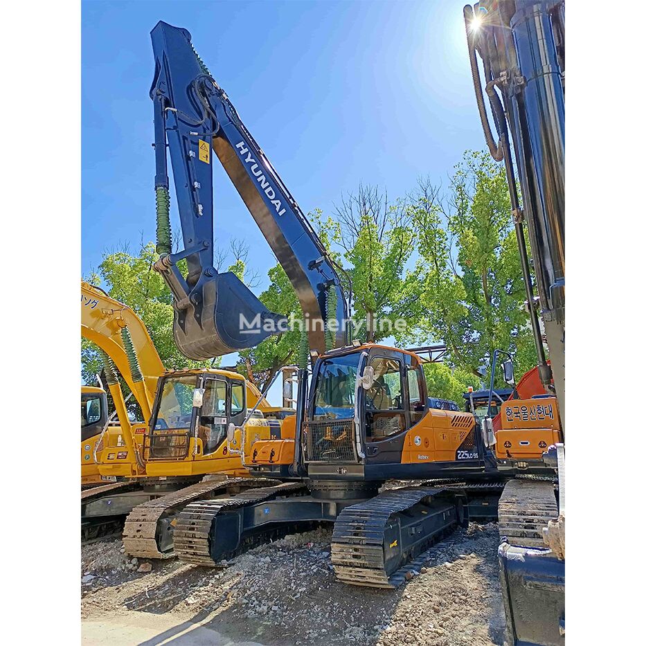 Hyundai R225LC-9s excavadora de cadenas