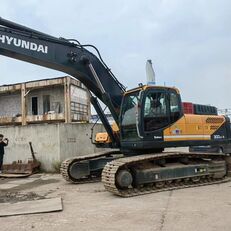 Hyundai R300 kāpurķēžu ekskavators