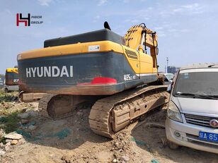 Hyundai R480LC-9 tracked excavator