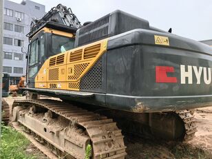 Hyundai R550LVS tracked excavator