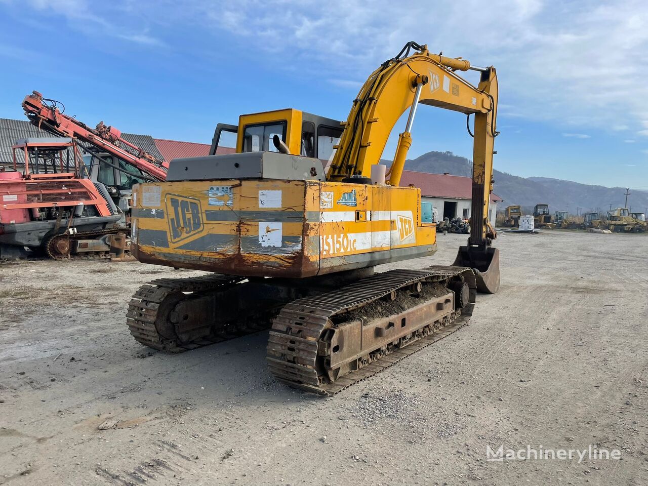 بیل مکانیکی ریلی JCB 150 LC (for parts ) برای قطعات یدکی