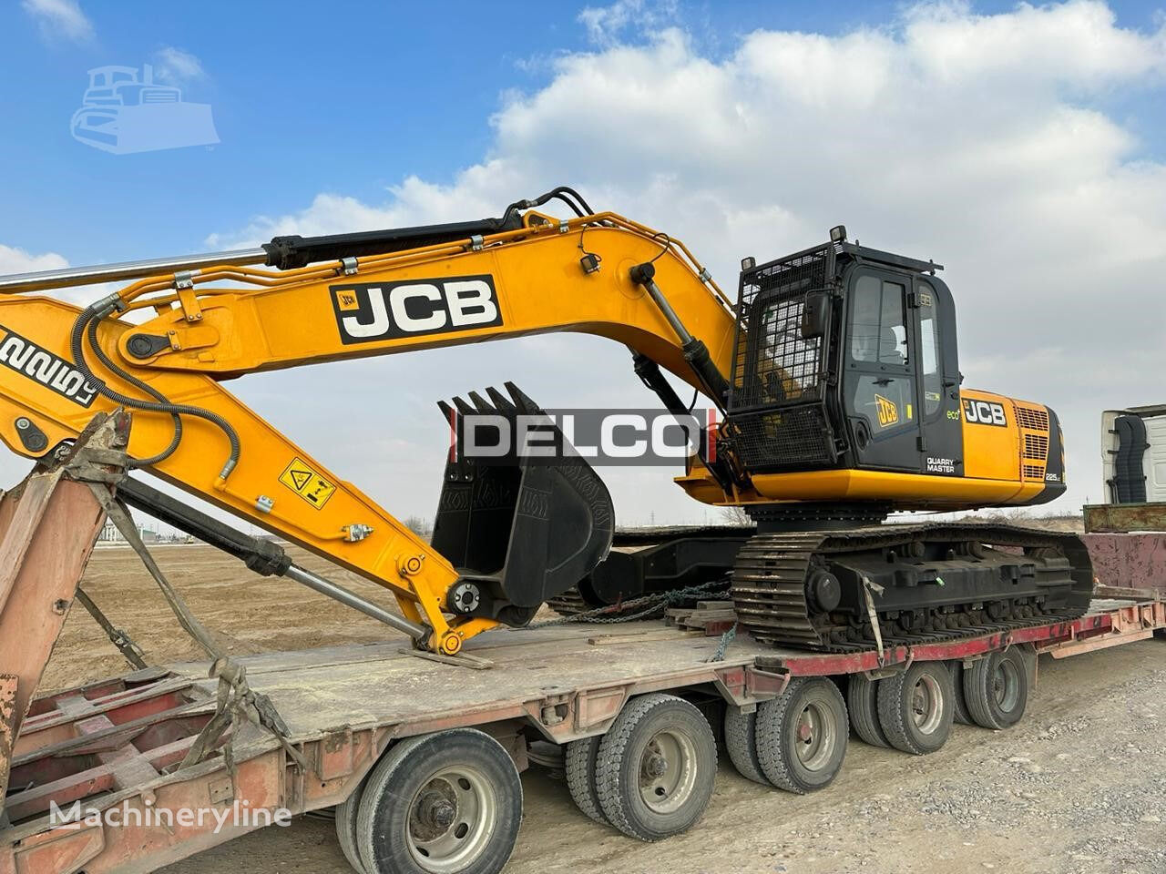 máy đào bánh xích JCB 225 LC mới