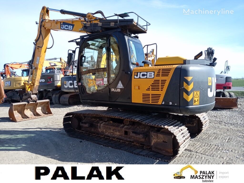 JCB JS 131 LC PLUS excavadora de cadenas