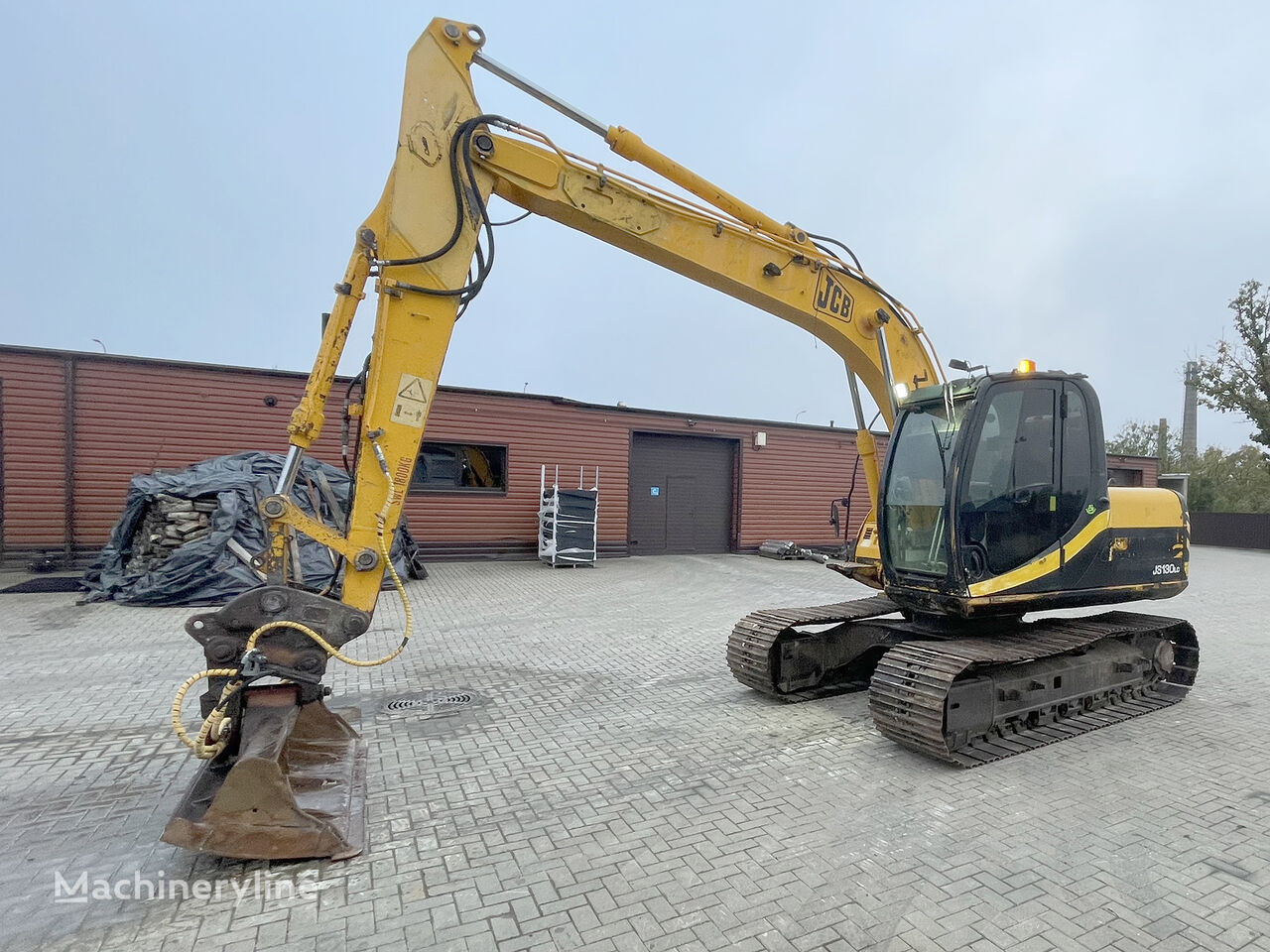 гусеничный экскаватор JCB JS130LC selling by parts