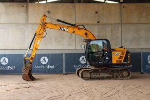 JCB JS131LC tracked excavator