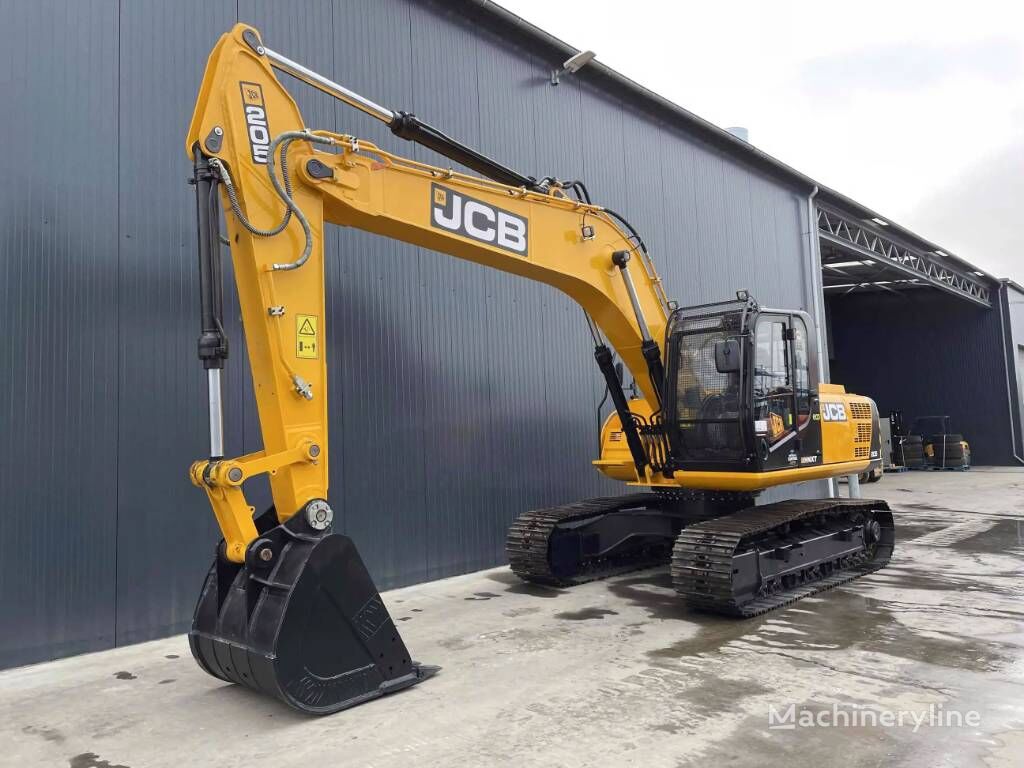 JCB JS205 tracked excavator