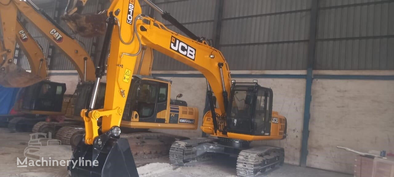 novi JCB JS210 LC bager guseničar