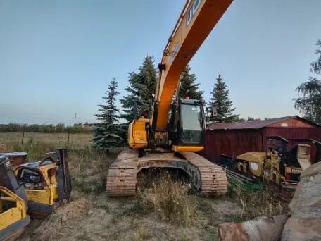 JCB JS220LC T4 bandgrävare