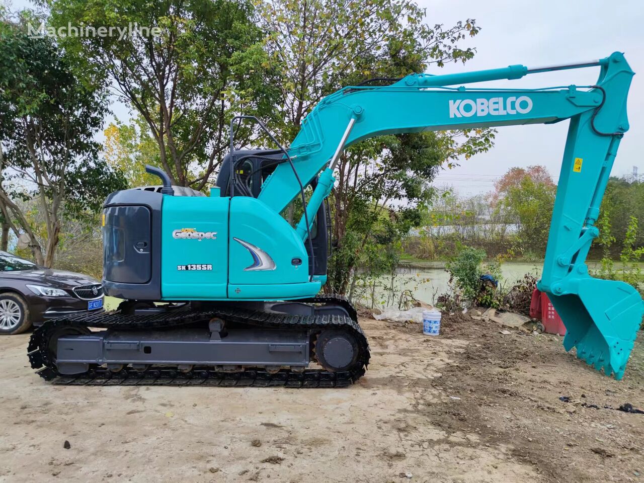 гусеничний екскаватор Kobelco SK135 YY06