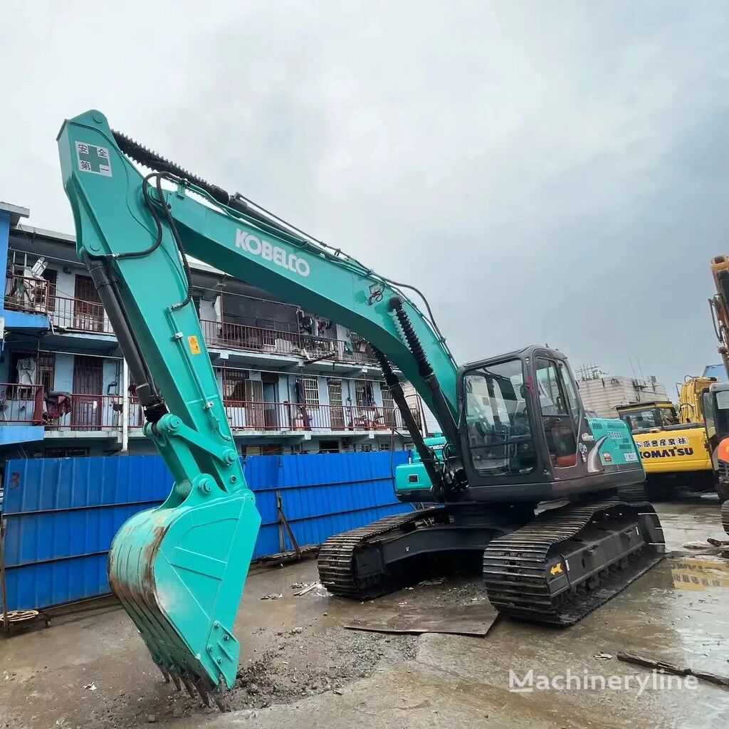 new Kobelco SK200-8 tracked excavator