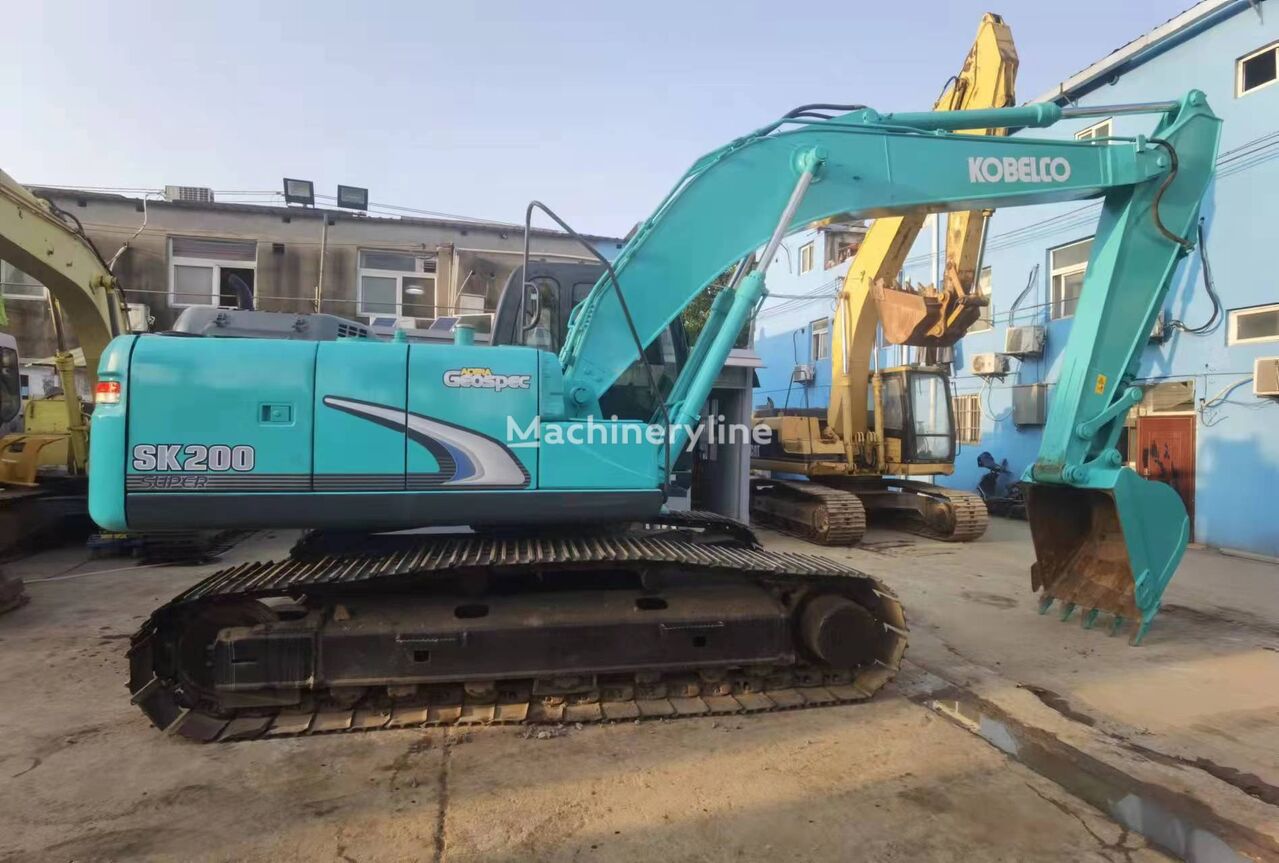 escavadora de rastos Kobelco SK200-8