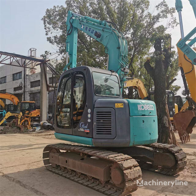 roomikekskavaator Kobelco SK70