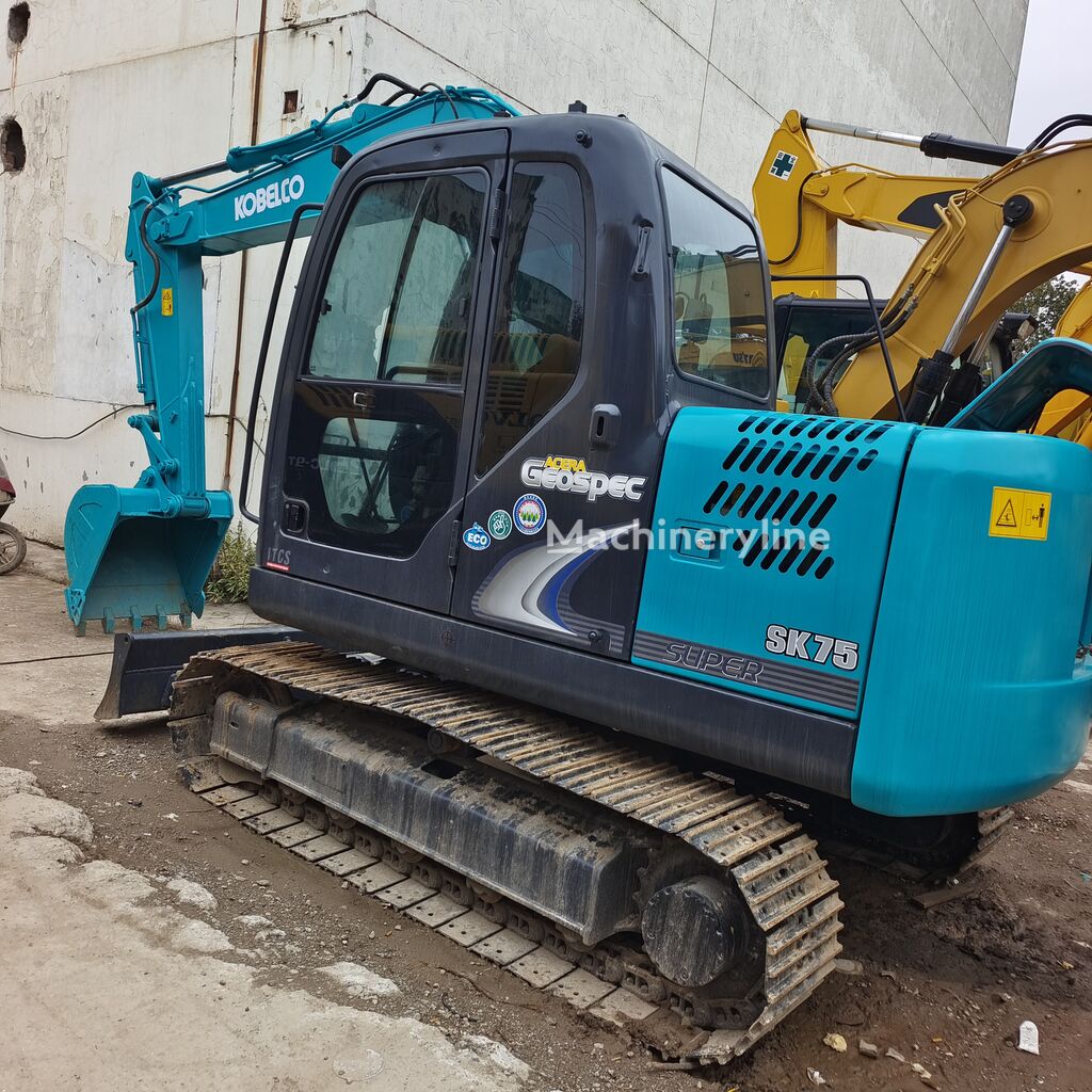 Kobelco SK75 クローラーショベル販売用 | Machineryline JP Kobelco SK75 クローラーショベル - Machineryline