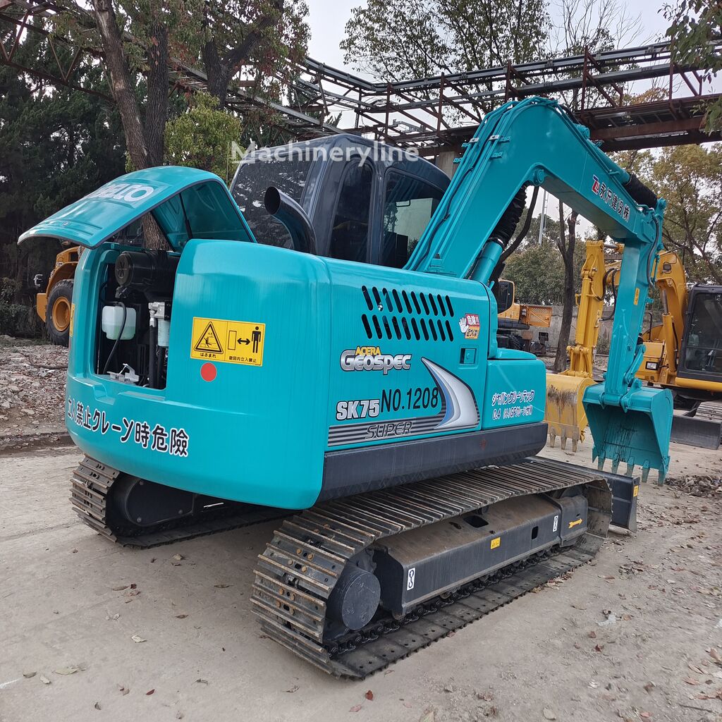 Kobelco SK75 excavadora de cadenas - Machineryline