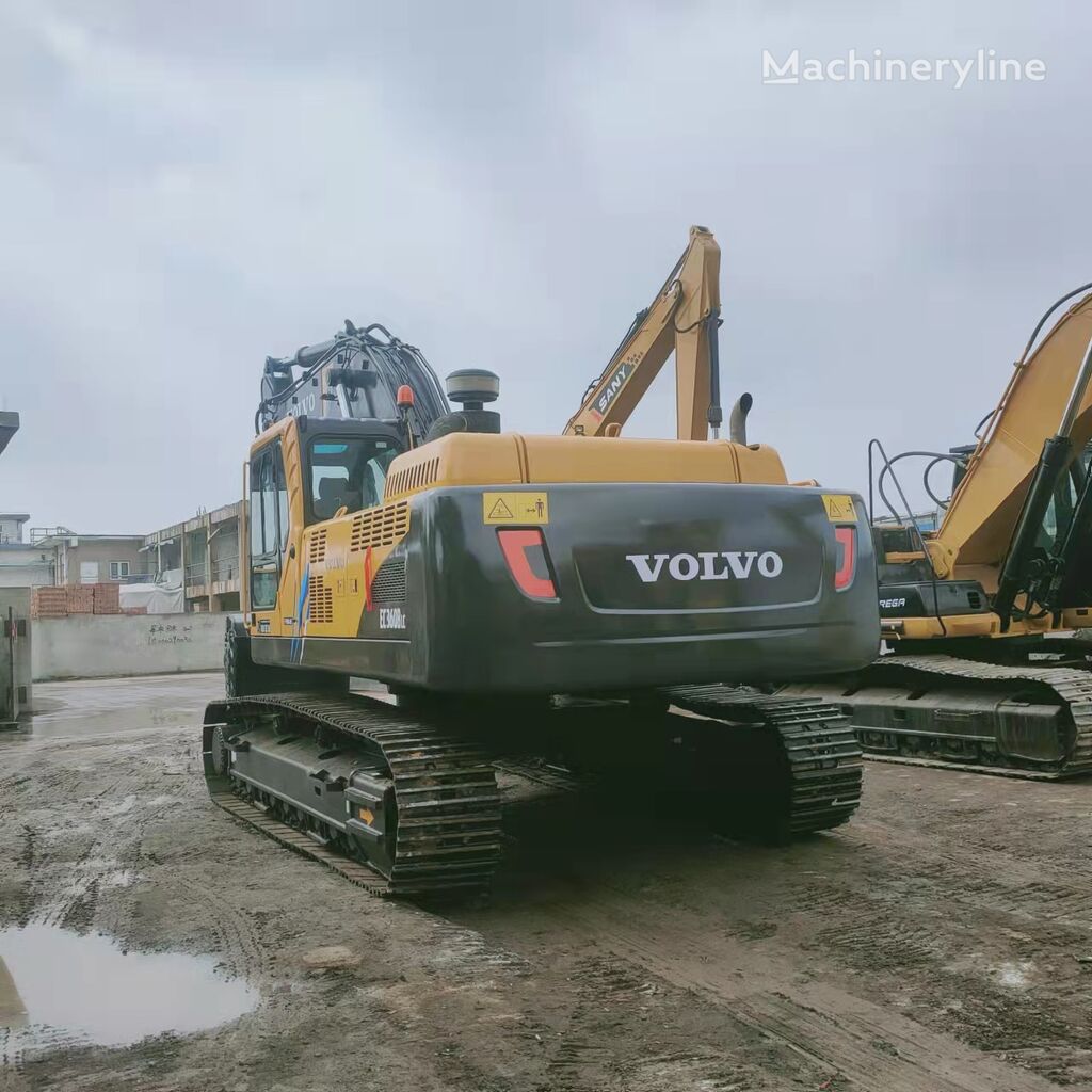 Komatsu EC360 kāpurķēžu ekskavators