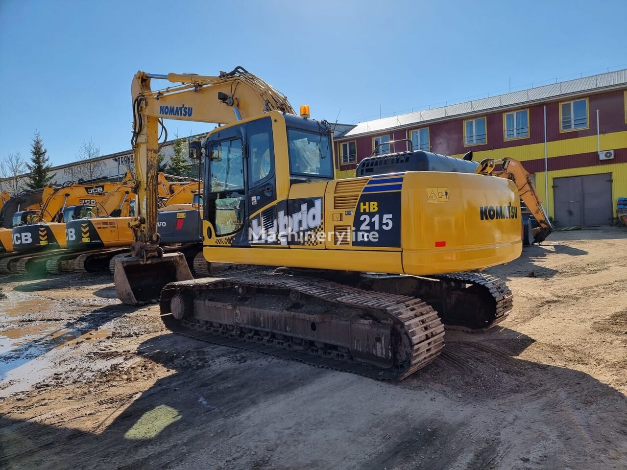 Komatsu HB215 rupsgraafmachine