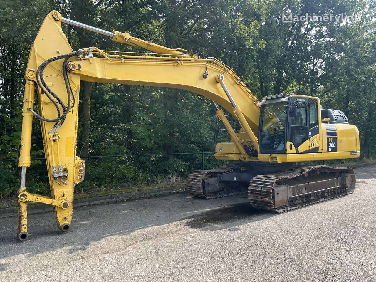 Komatsu HB365LC-3 tracked excavator