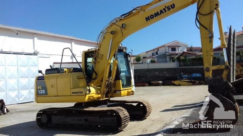 Komatsu PC 130 LC-8K tracked excavator