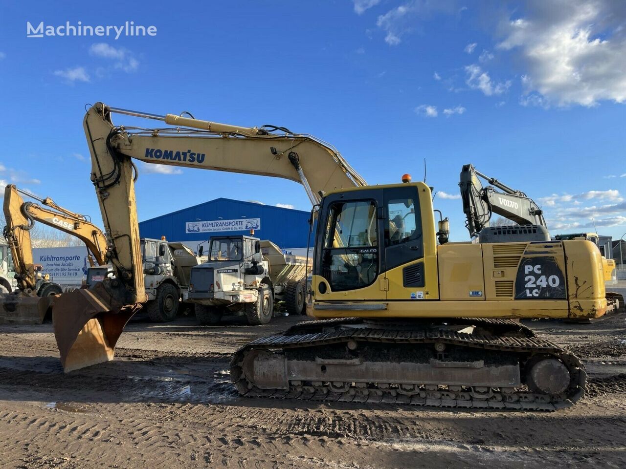 pásové rýpadlo Komatsu PC 240LC-8