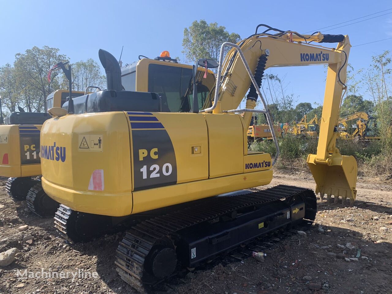 гусеничный экскаватор Komatsu PC120