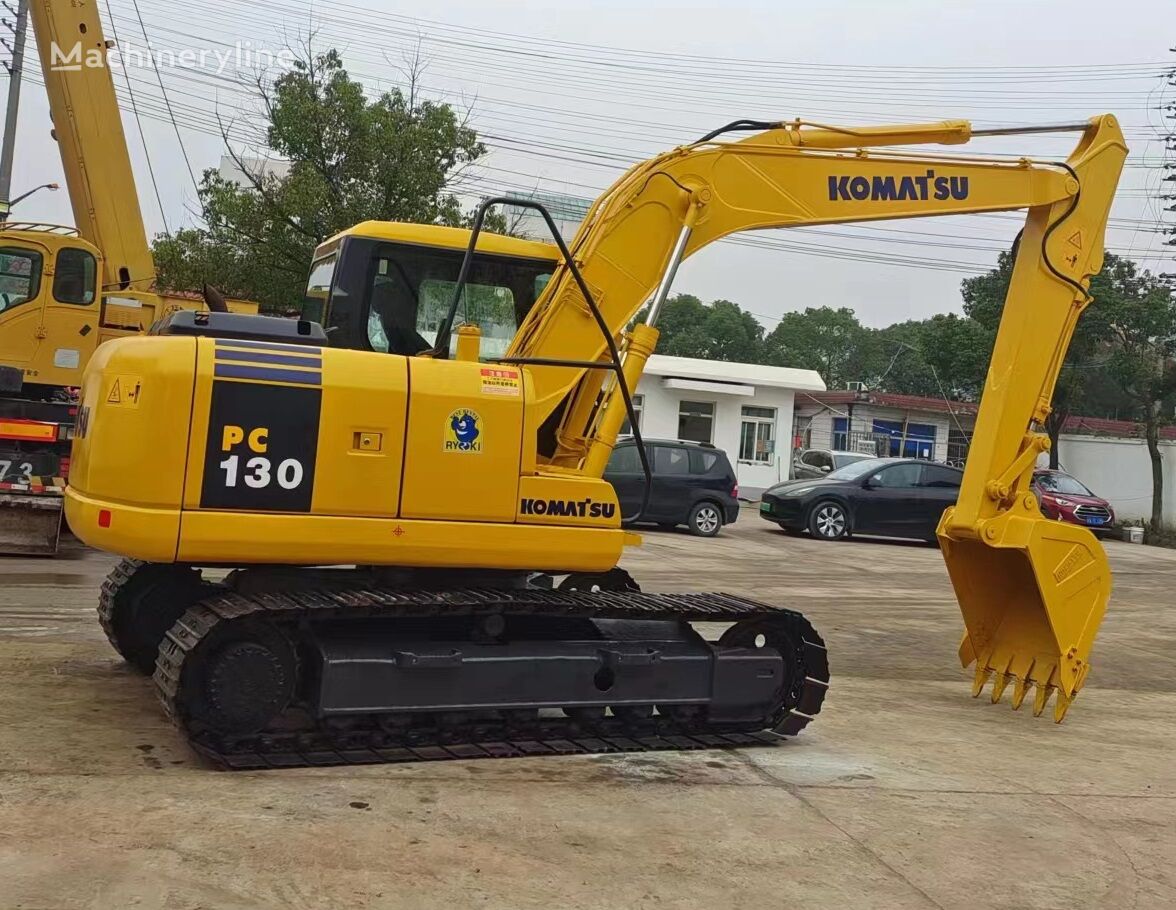 Komatsu PC130 tracked excavator