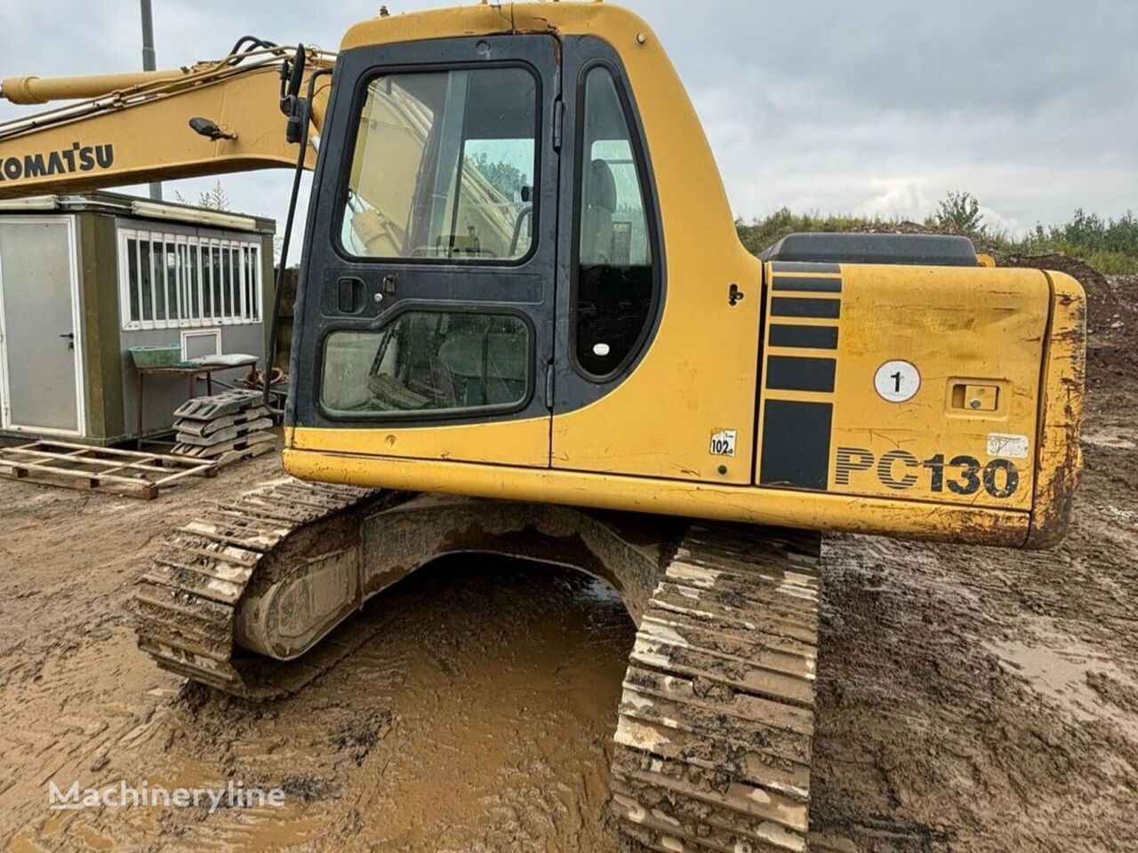 حفارة مجنزرة Komatsu PC130-6