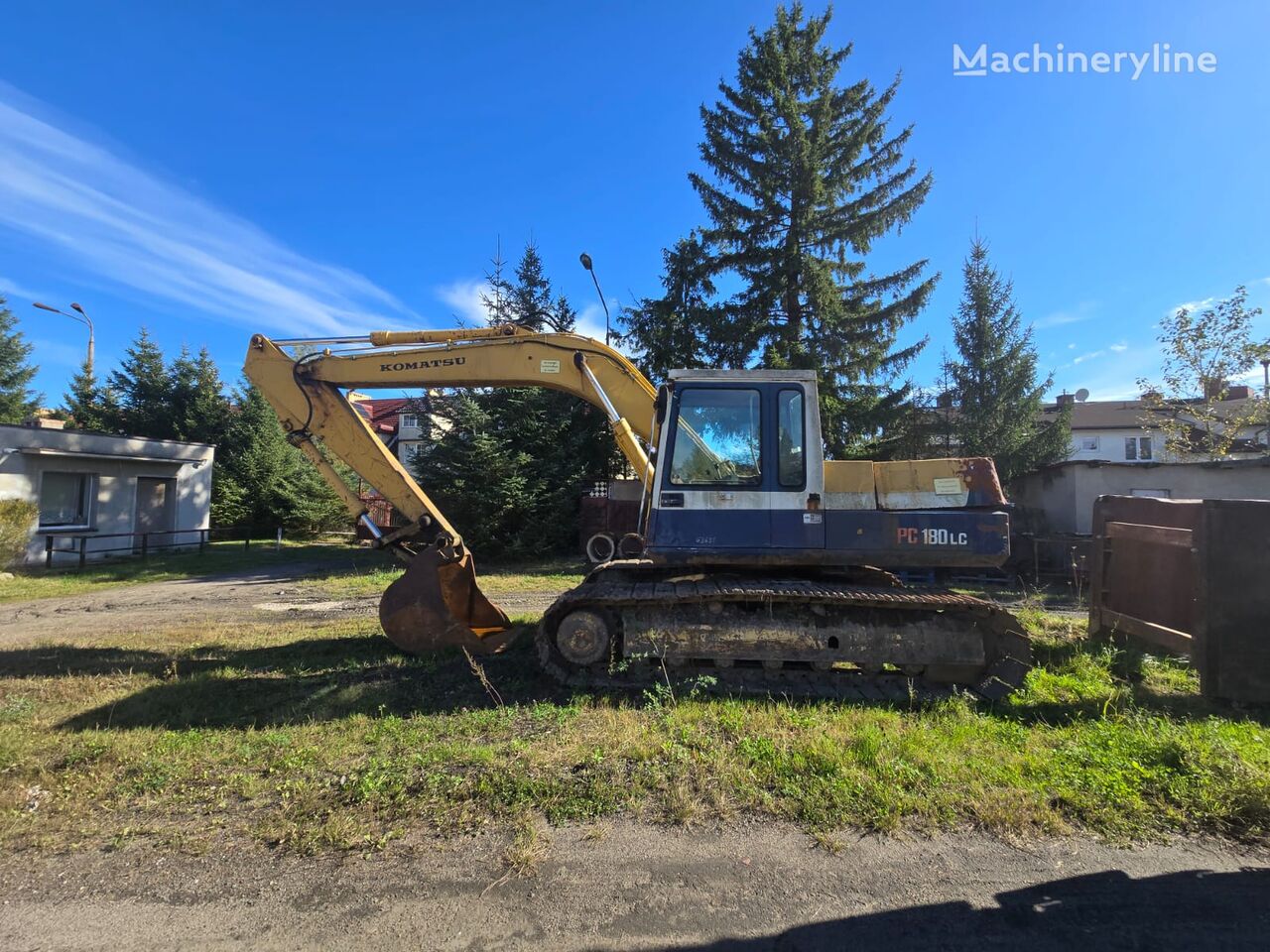 pelle sur chenilles Komatsu PC180