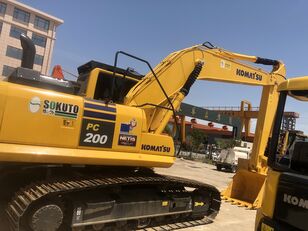 escavadora de rastos Komatsu PC200