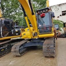 Komatsu PC200 tracked excavator for sale - Image 8 | Machineryline ZM Komatsu PC200 tracked excavator | Image 8 - Machineryline