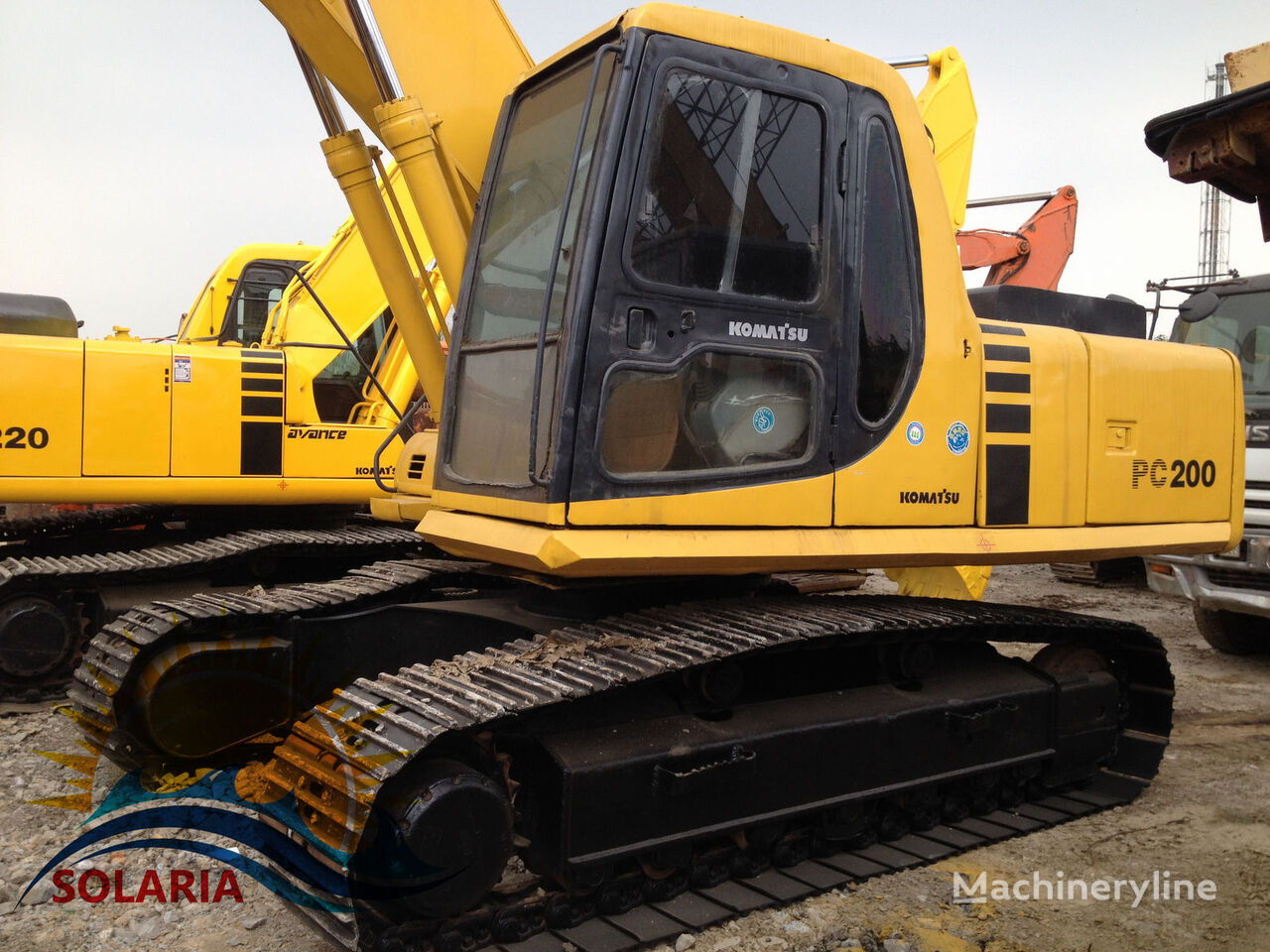 pelle sur chenilles Komatsu PC200-6