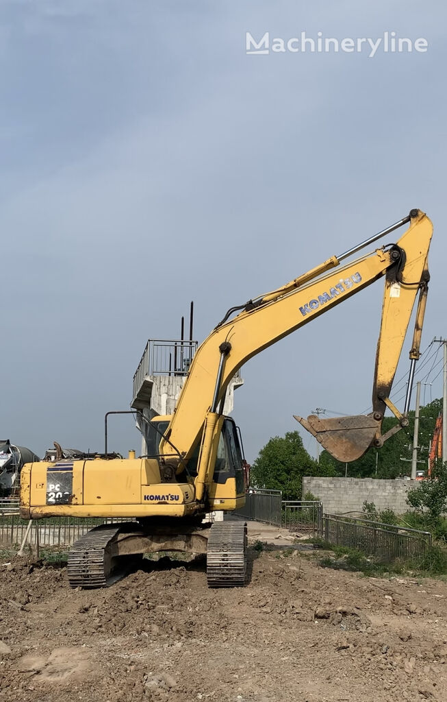 pelle sur chenilles Komatsu PC200-7