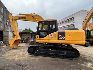 Komatsu PC200-7 beltegraver