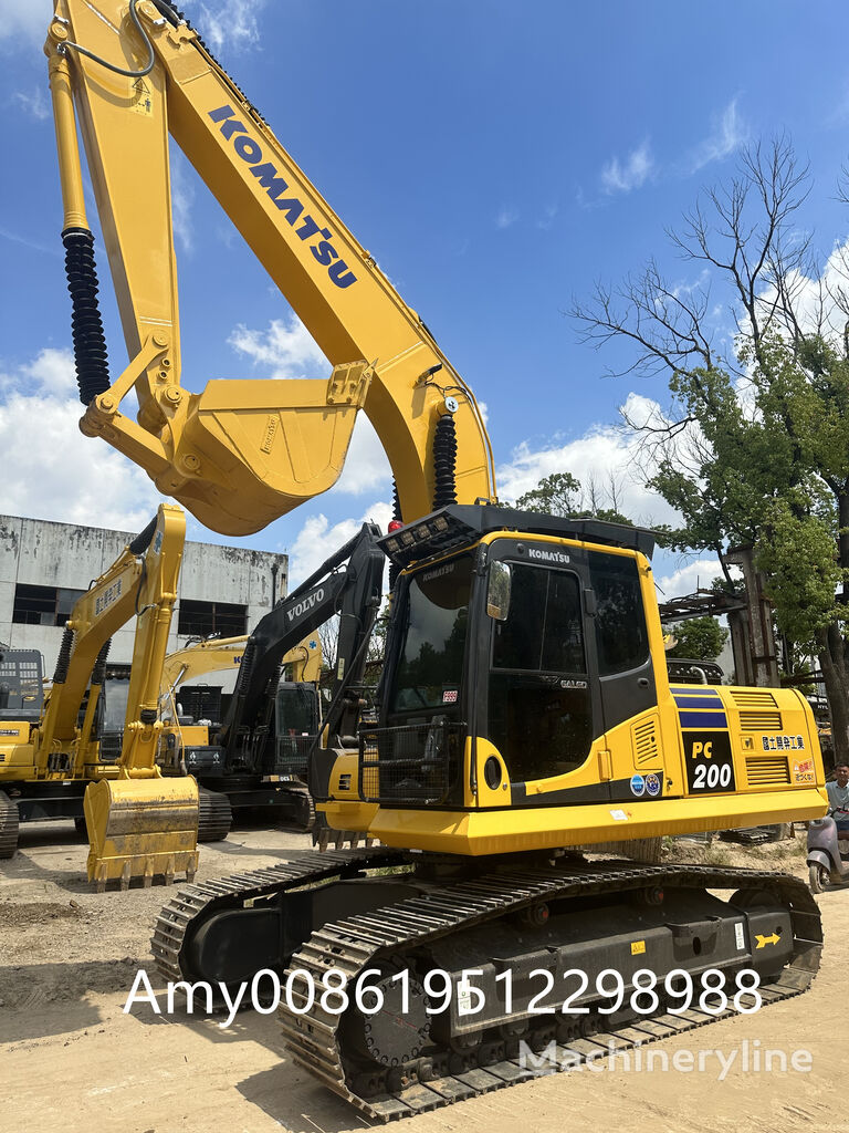 pelle sur chenilles Komatsu PC200-8