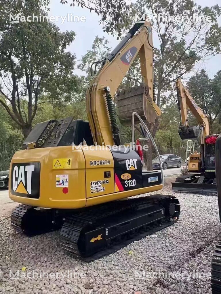 Komatsu PC200-8N1 beltegraver