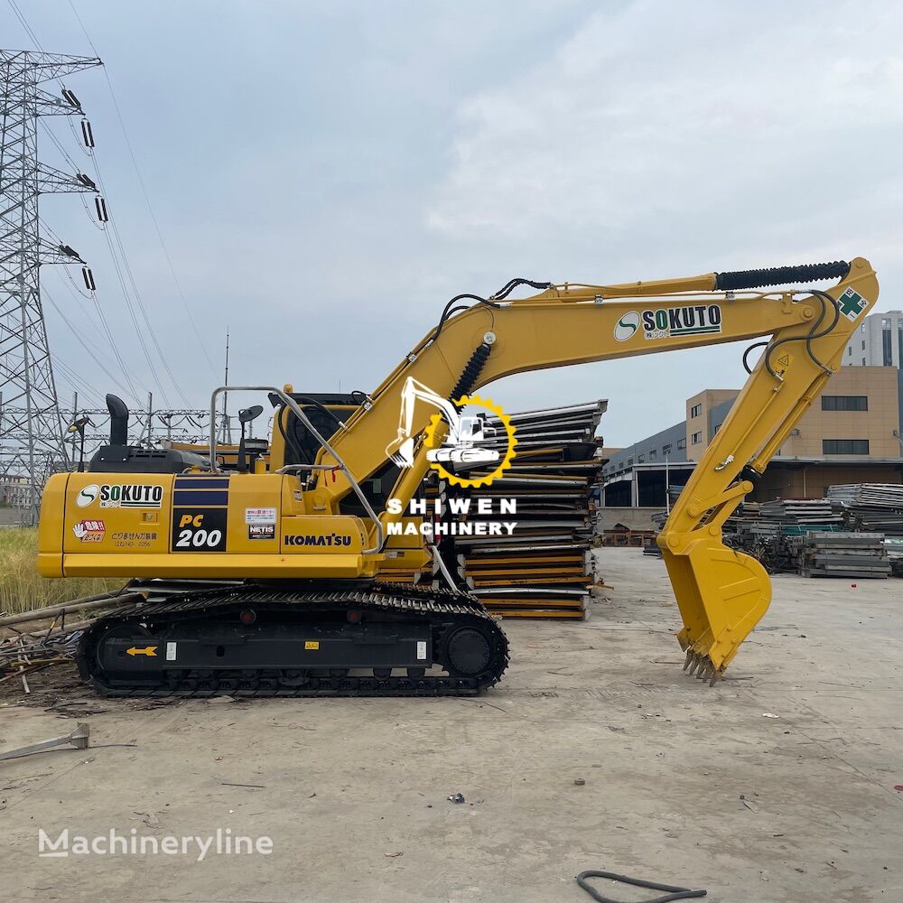 excavator dengan track Komatsu PC200 PC200-8