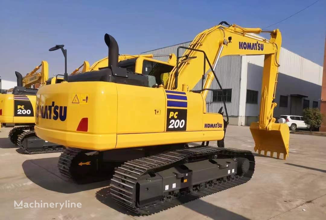 حفارة مجنزرة Komatsu PC200 PC210 PC220 PC240