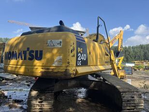 гусеничный экскаватор Komatsu PC210LC